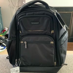 brookstone picnic backpack